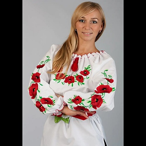Вишиванка жіноча з маками Мак Лариса, класична біла блузка з маками, вишиванка з довгим рукавом