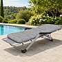 Садове пляжне крісло Ideal Garden Premium з матрацом та подушкою, до 125 кг, сірий, шезлонг для саду та тераси