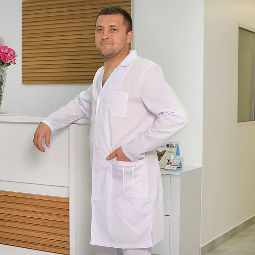Чоловічий медичний халат Олександр з габардину 44-52